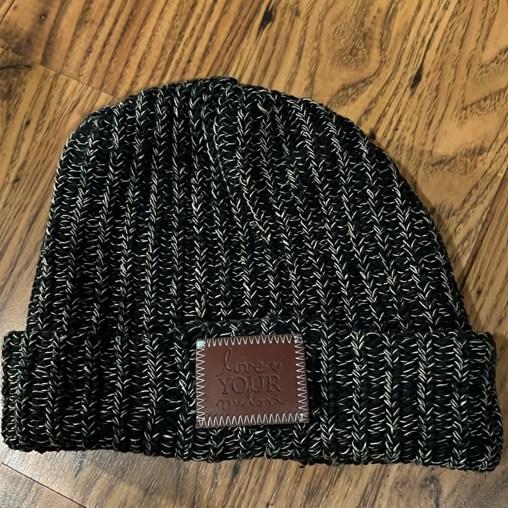 Love Your Melon stocking cap